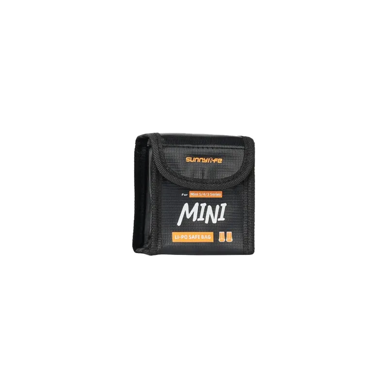 Etui on the Mini 5 Pro's Sunnylife battery (on 2 batteries)
